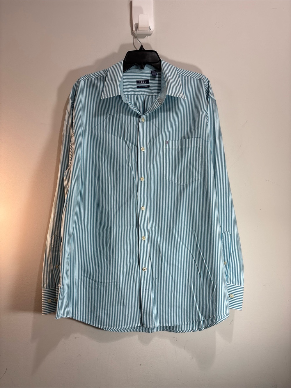 IZOD Premium Essentials Blue Striped Long-Sleeve Dress Shirt. 1337